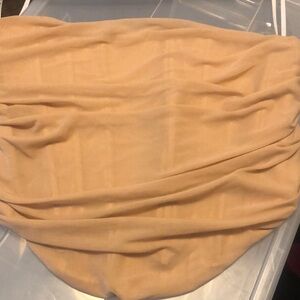 Lulu's never worn with tag cropped top